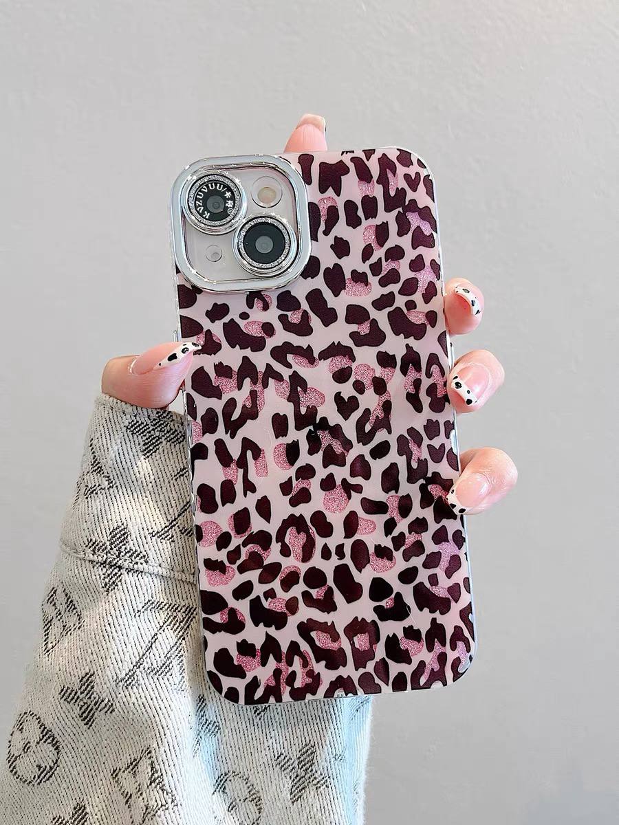 قاب کاور گارد پلنگی لاکچری برای آیفون۱۵پرومکس / آیفون ۱۵پرومکس / iphone15promax / iphone 15promax