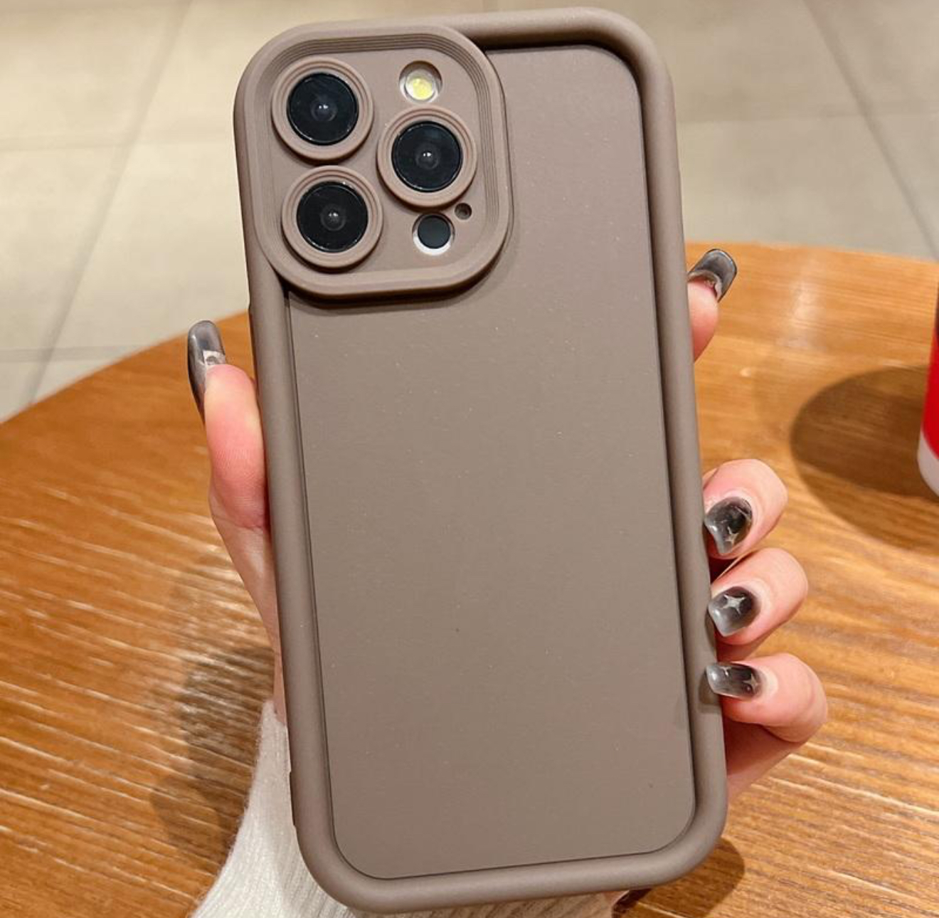 قاب سولید ساده محافظ لنز دار برای آیفون۱۲ / آیفون ۱۲ / iphone12 / iphone 12
