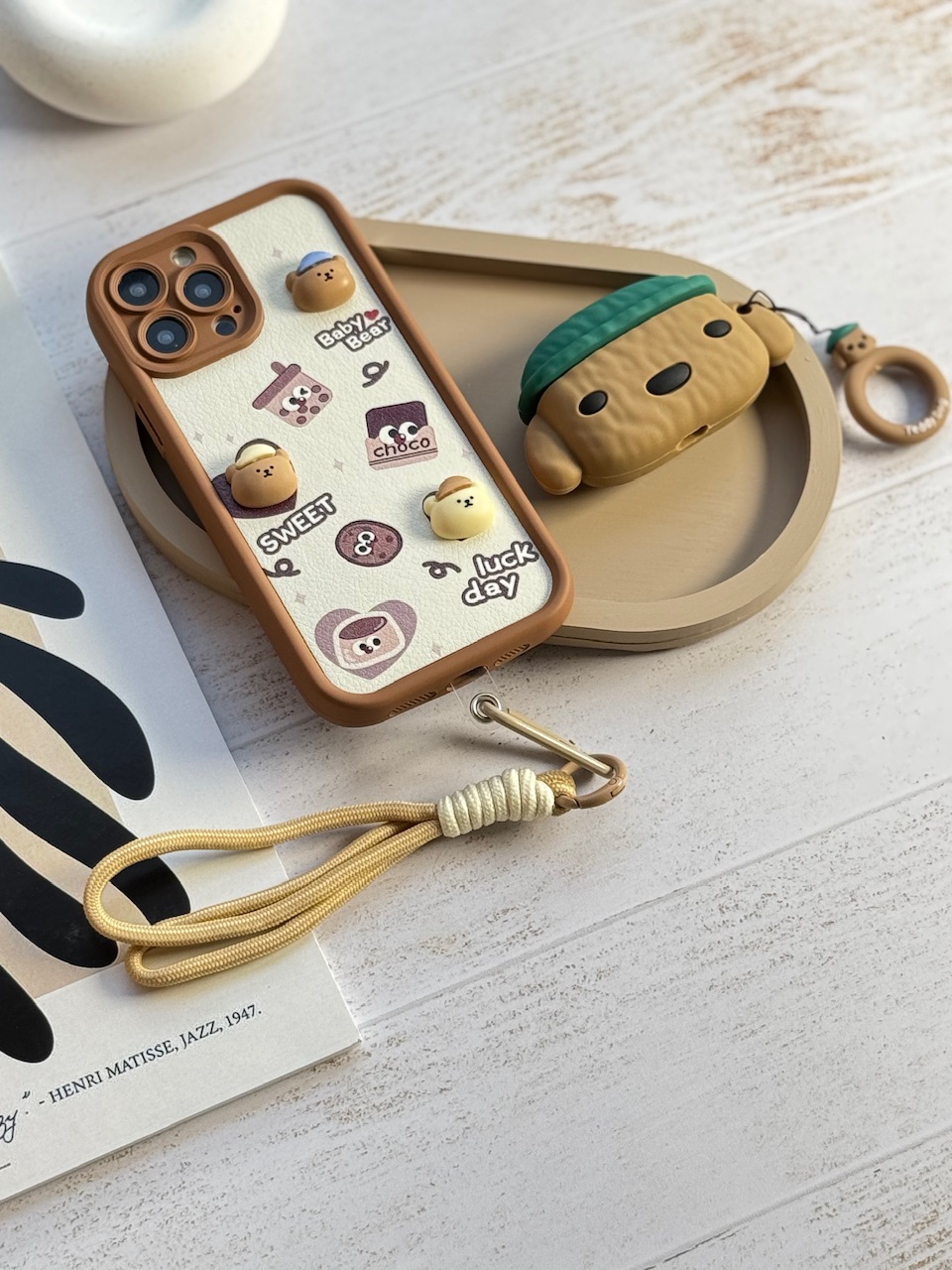 قاب Choco Bear شکلاتی خرسی بانمک بدون بند آیفون13پرو / آیفون 13پرو / iphone13pro / iphone 13pro