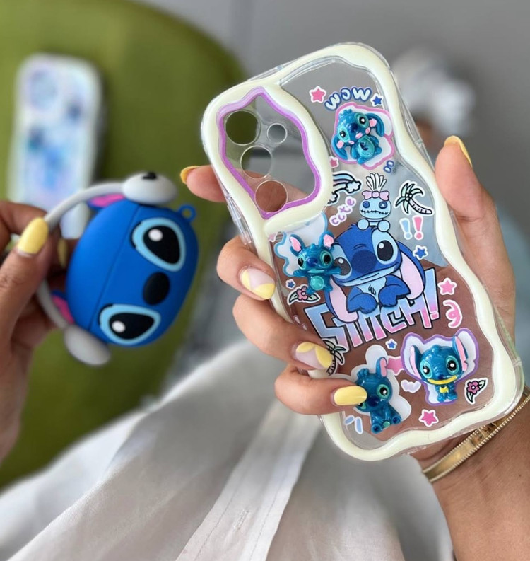 قاب کاور گارد استیج فانتزی عروسکی (stitch) برجسته برای آیفون۱۳پرومکس / آیفون ۱۳ پرومکس / iphone13promax / iphone 13 promax