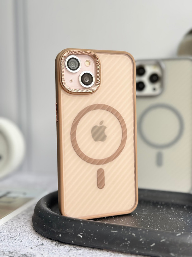 قاب کاور گارد Matte Mag (لنز کربن شیاردار) رنگ دیزرت تیتانیوم آیفون16 / آیفون 16 / iphone 16 / iphone16