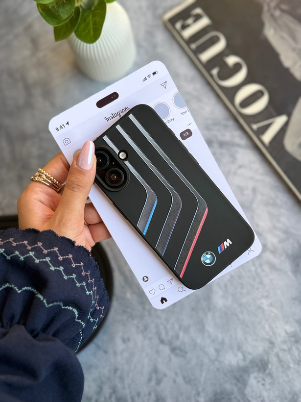 قاب خودرو ماشین bmw آیفون15پرومکس / آیفون 15پرومکس / iphone15promax / iphone 15promax
