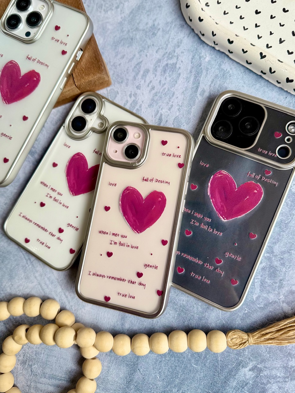 قاب کاور گارد True Love قلب قرمز آیفون16 / آیفون 16 / iphone16 / iphone 16
