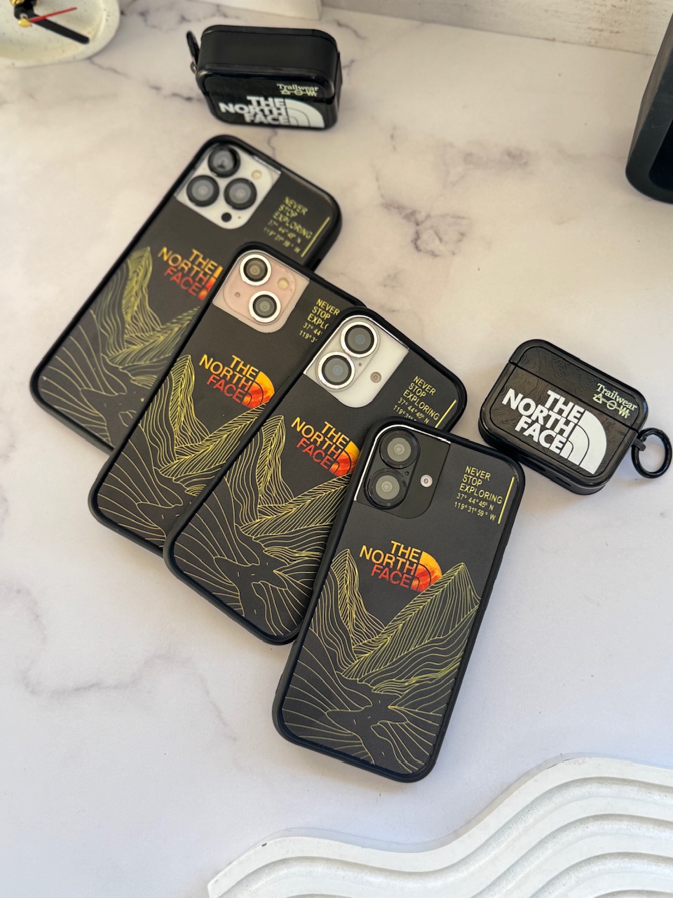قاب کاور گارد North Face گلدن ادیشن کوه نوردی آیفون آیفون16 / آیفون 16 / iphone16 / iphone 16