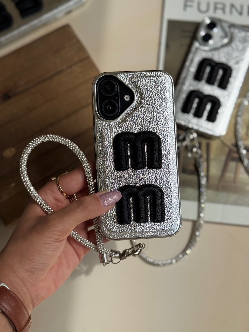 قاب کاور گارد Miu Miu با بند ژلاتینی فانتزی آیفون12پرومکس / آیفون 12پرومکس / iphone12promax / iphone 12promax